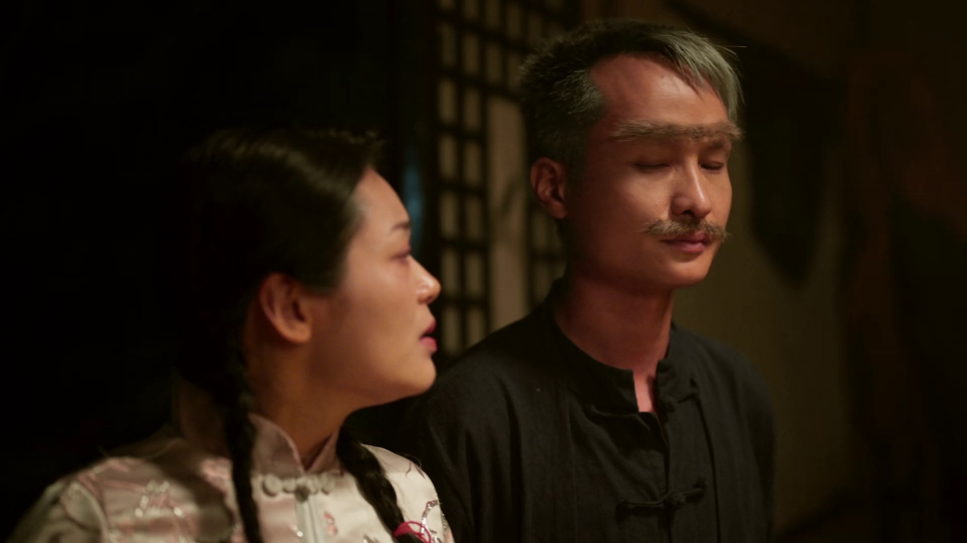九叔之离奇命案 [国语配音/中文字幕].Jiu.Shu.Zhi.Li.Qi.Ming.An.2026.2160p.WEB-DL.H.265.HDR.DDP2.0.2Audios-PandaQT 4.48GB-4.png