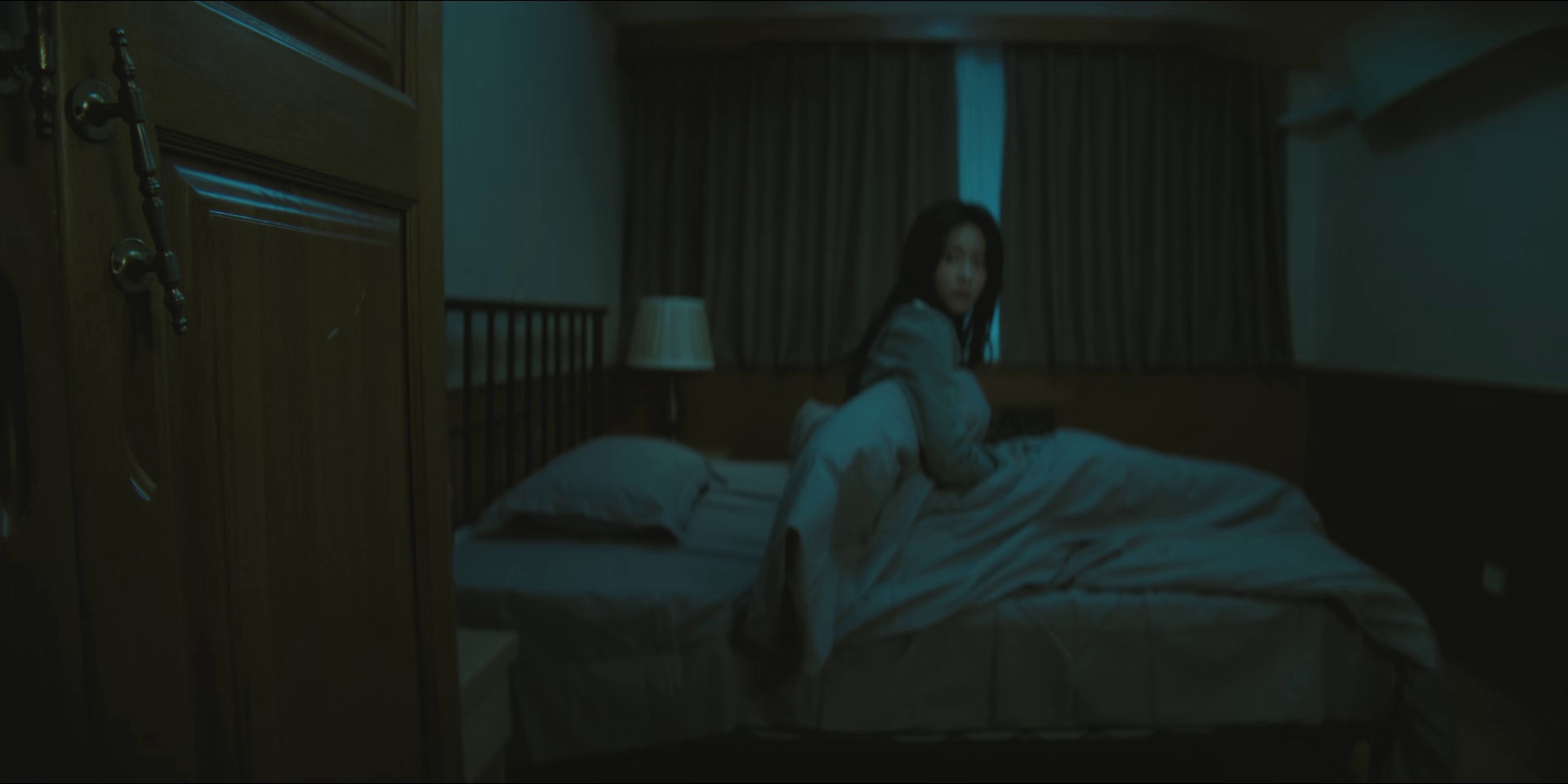 入凶宅 [国语配音/中文字幕].Haunted.House.2026.1080p.WEB-DL.H264.AAC-QuickIO 0.64GB-4.png