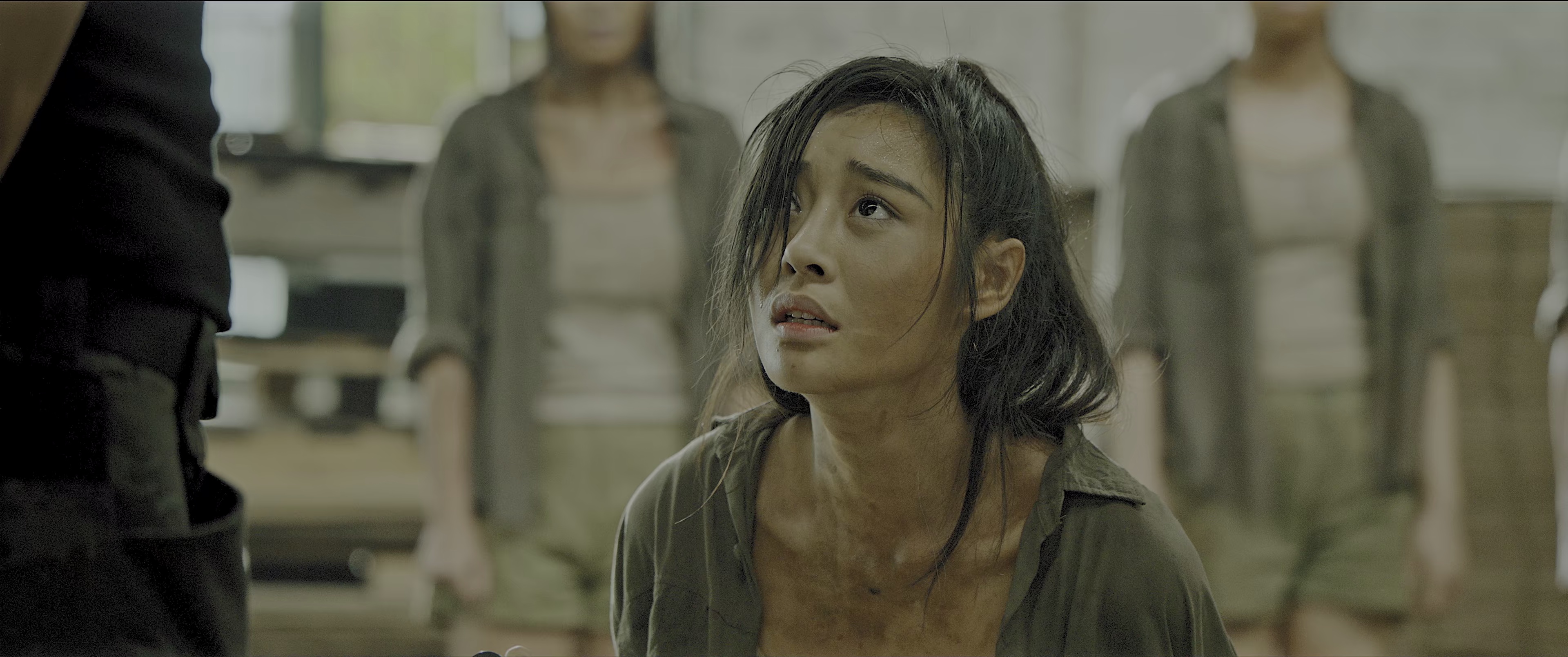致命潮汐 [国语配音/中文字幕].Murder.Game.2026.2160p.WEB-DL.H265.HDR.DDP5.1-QuickIO 7.84GB-7.png
