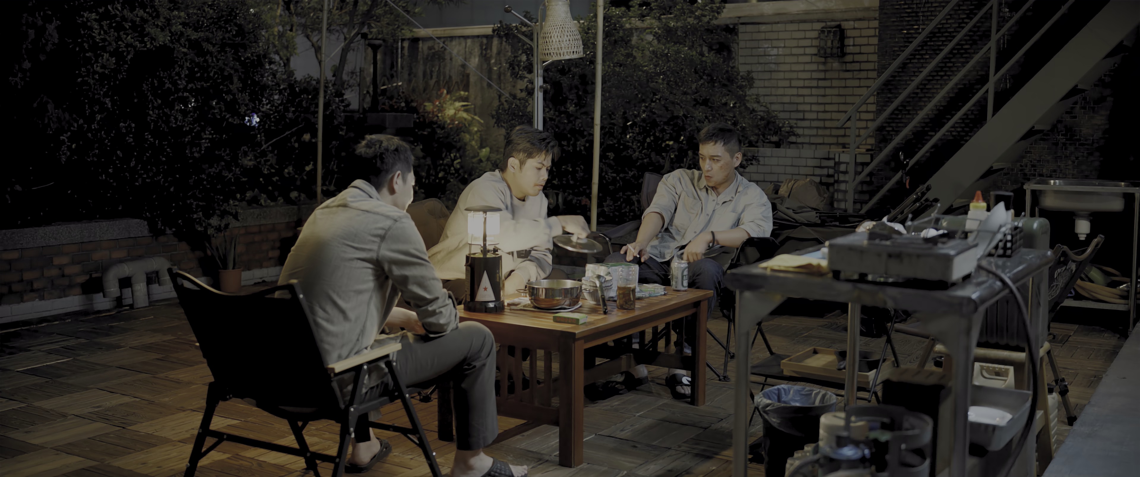 角头：大桥头 [国语配音/中文字幕].GATAO.Like.Father.Like.Son.2024.2160p.WEB-DL.H265.HDR.DDP5.1-QuickIO 8.32GB-1.png