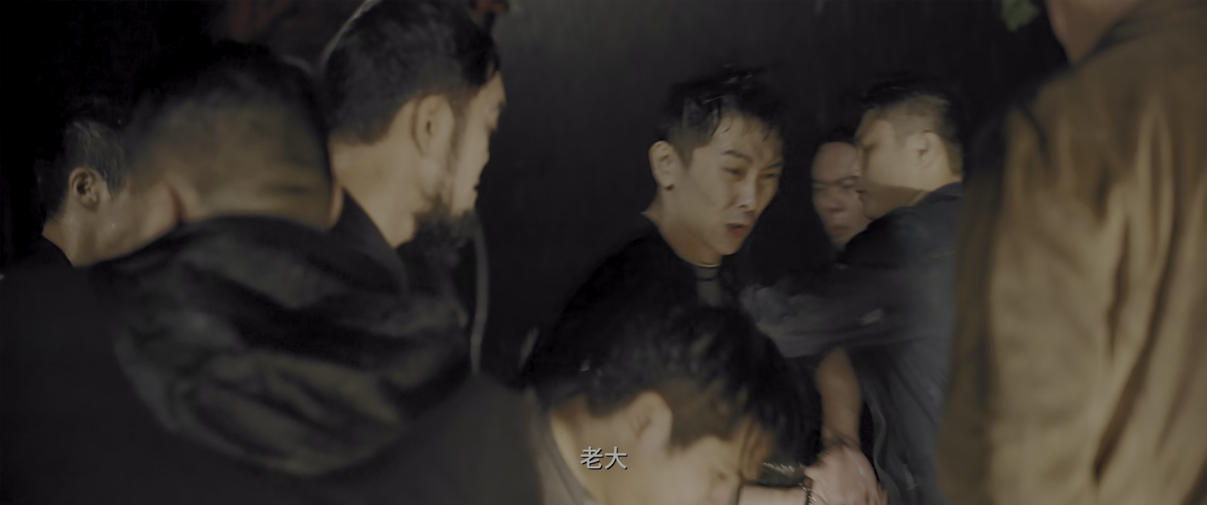 角头：大桥头 [国语配音/中文字幕].GATAO.Like.Father.Like.Son.2024.2160p.WEB-DL.H265.HDR.DDP5.1-QuickIO 8.32GB-3.png