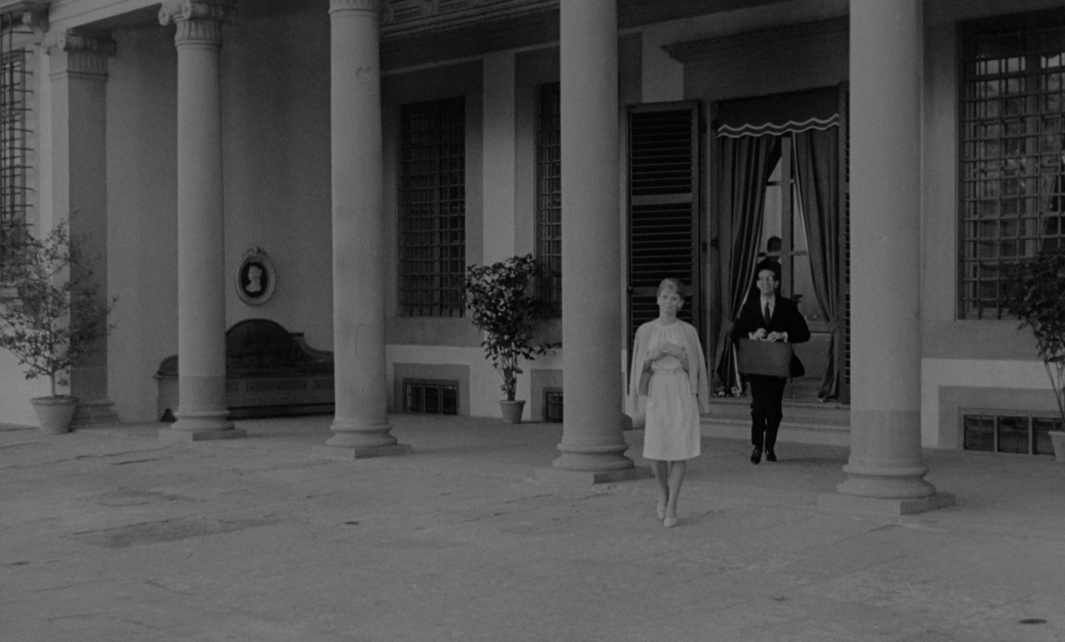 亲爱的 [HDR/杜比视界双版本][简繁英双语字幕].Darling.1965.2160p.UHD.BluRay.DV.HEVC.10bit.DD2.0-ParkHD 22.66GB-7.png