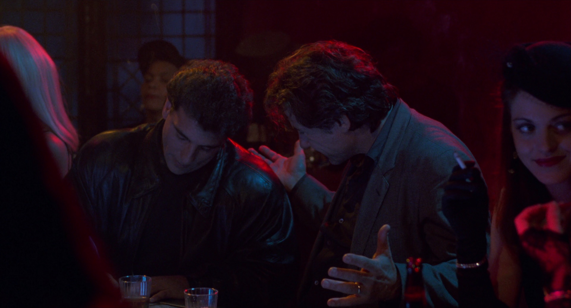坏中尉 [简繁英字幕].Bad.Lieutenant.1992.BluRay.1080p.DTS-HD.MA.2.0.x265.10bit-DreamHD 6.96GB-5.png