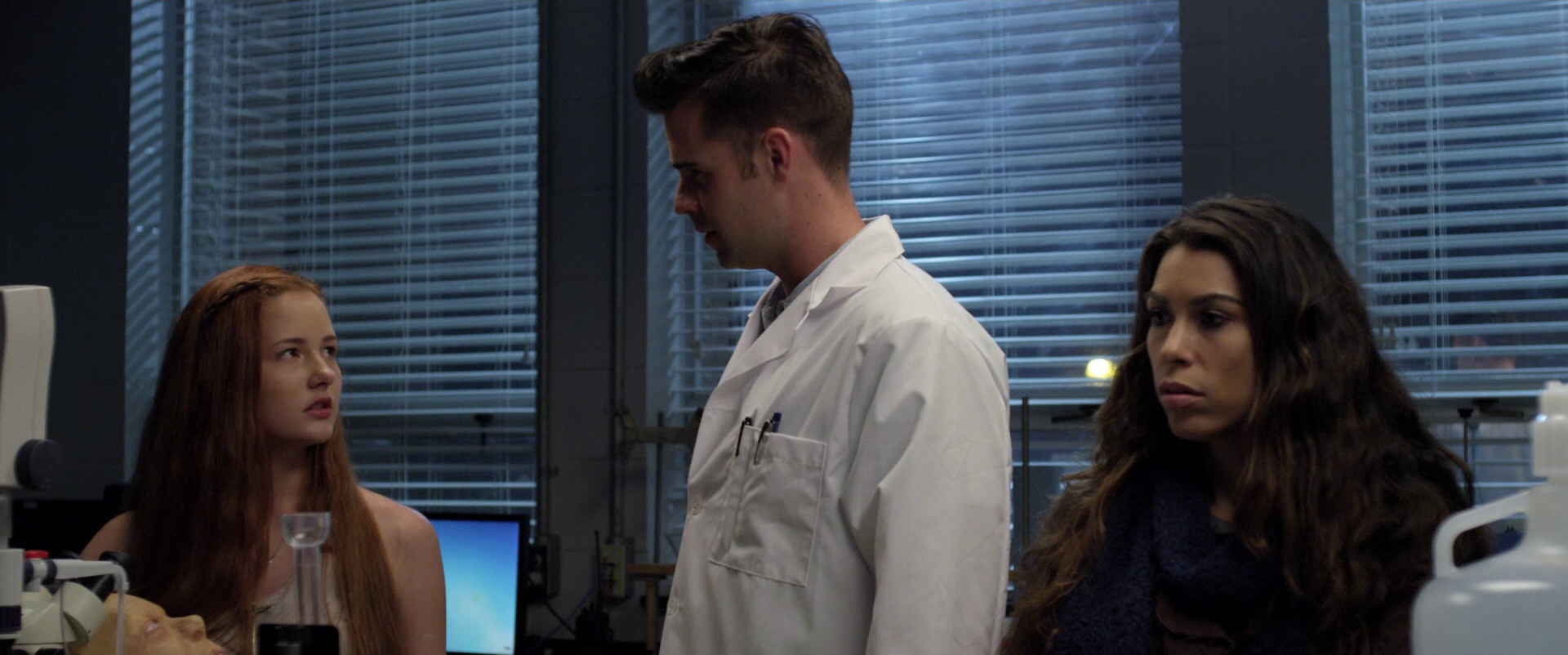 启示录叛乱 [中文字幕].Apocalypse.Rising.2018.BluRay.1080p.DTS-HD.MA.2.0.x264-DreamHD 11.36GB-4.png