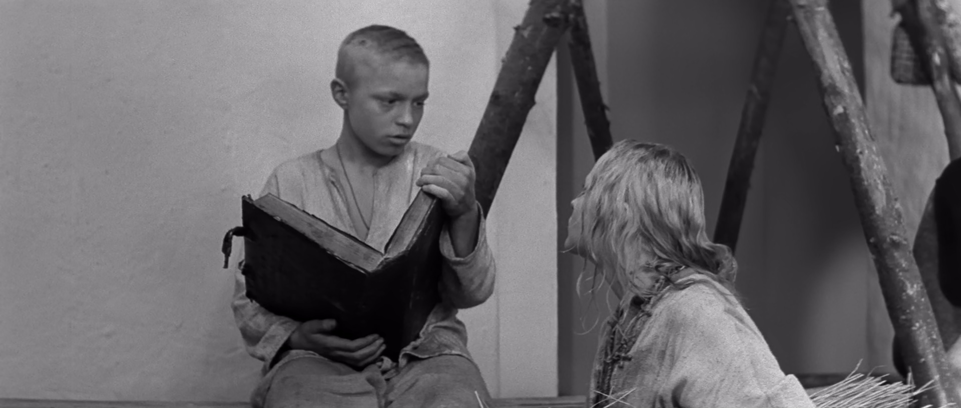 安德烈·卢布廖夫 [中文字幕].Andrei.Rublev.1966.BluRay.1080p.AC3.x265.10bit-DreamHD 12.84GB-4.png