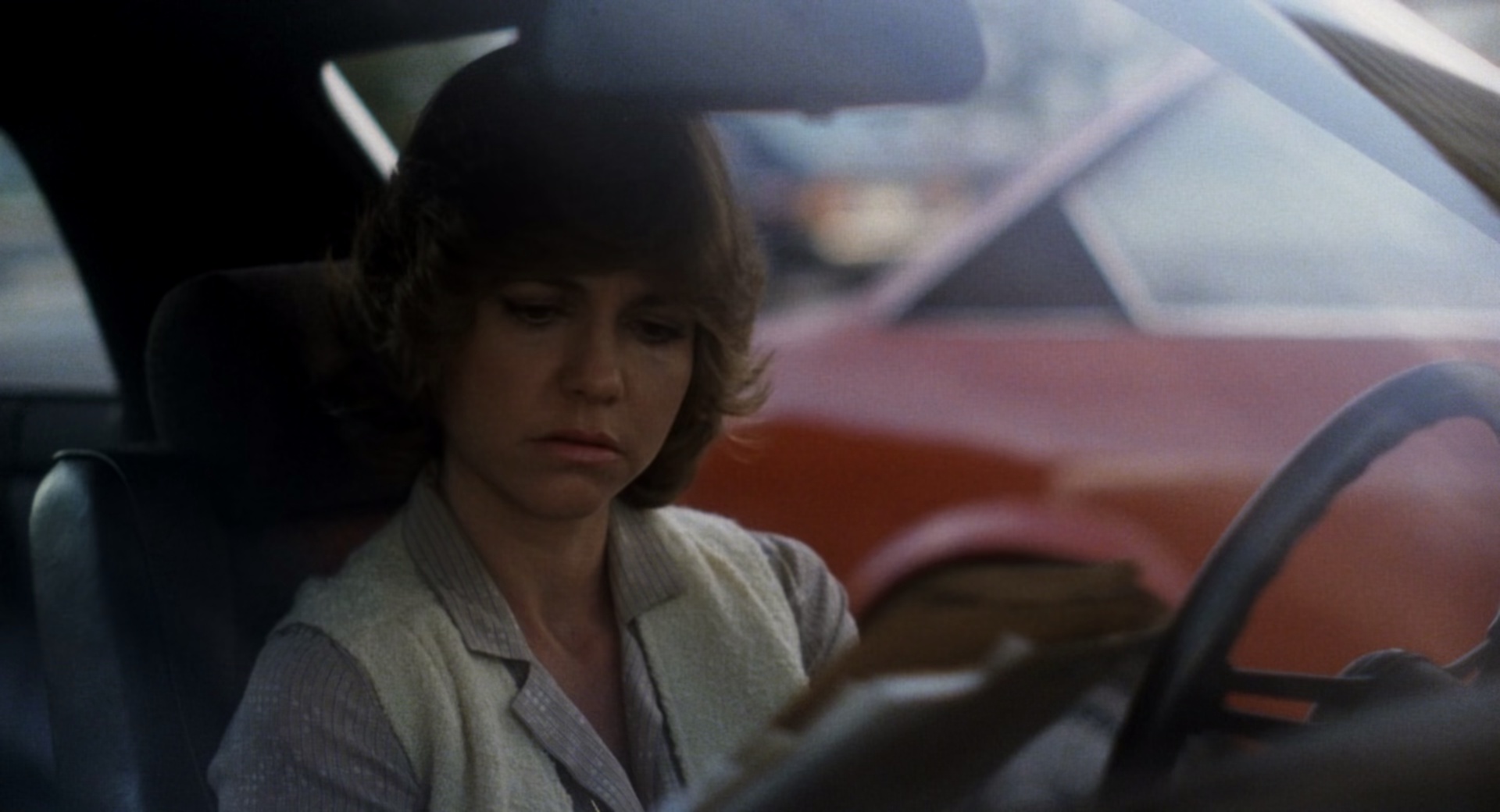 缺席的审判 [中文字幕/特效字幕].Absence.of.Malice.1981.Bluray.1080p.DTS-HDMA2.0.x265.10bit-DreamHD 7.17GB-6.png
