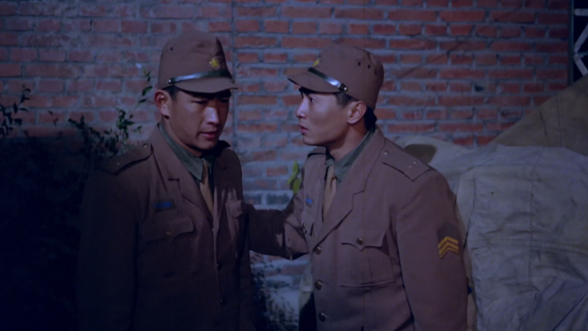 黑太阳731之死亡列车 [国语配音/中文字幕].A.Narrow.Escape.1994.BluRay.1080p.LPCM2.0.x265.10bit-DreamHD 8.48GB-6.png