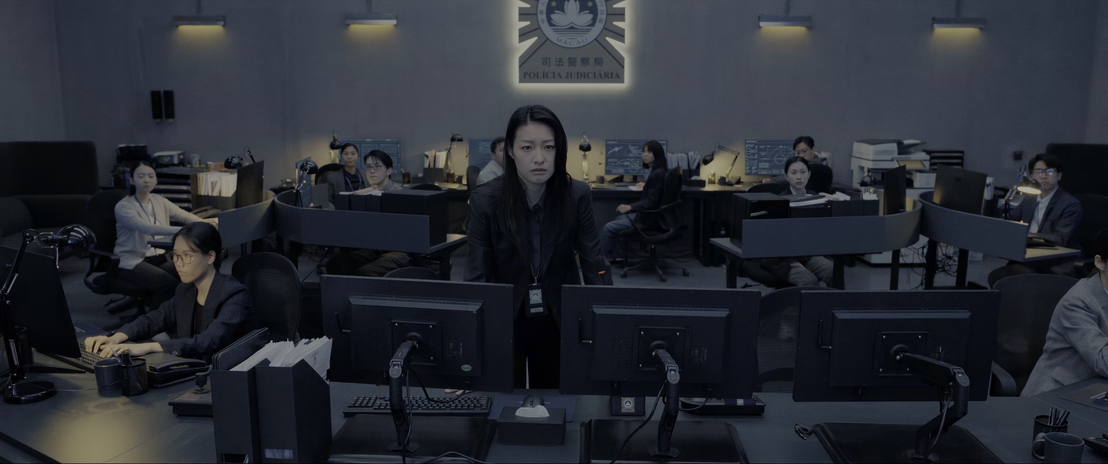 捕风追影 [IMAX满屏版][高码版][国语配音/中文字幕].2025.IMAX.2160p.YK.WEB-DL.H.265.HDR.HQ.DDP5.1-PandaQT 21.71GB-5.png