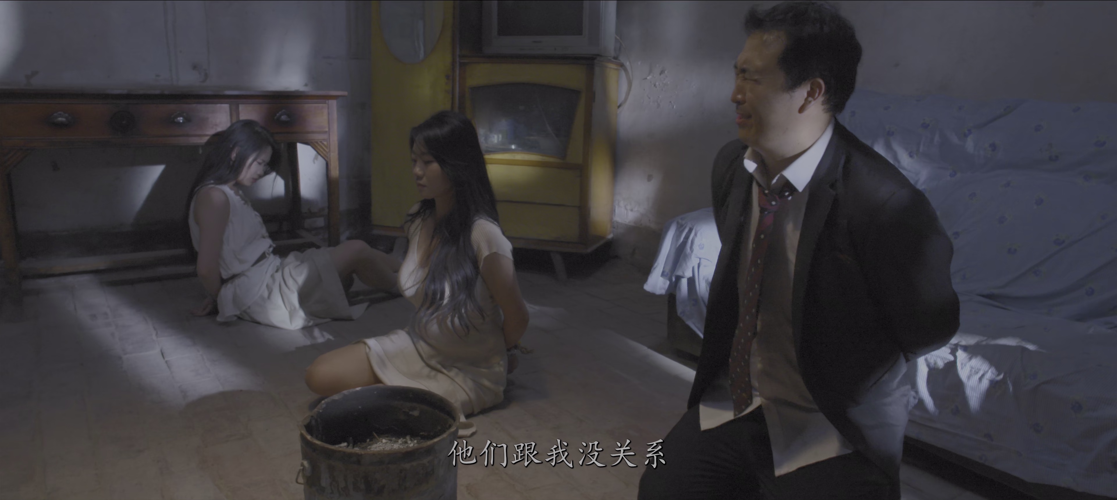 逃出夺命镇 [国语配音/中文字幕].Tao.Chu.Duo.Ming.Zhen.2026.2160p.WEB-DL.DDP2.0.H265.HDR-ParkHD 4.81GB-6.png