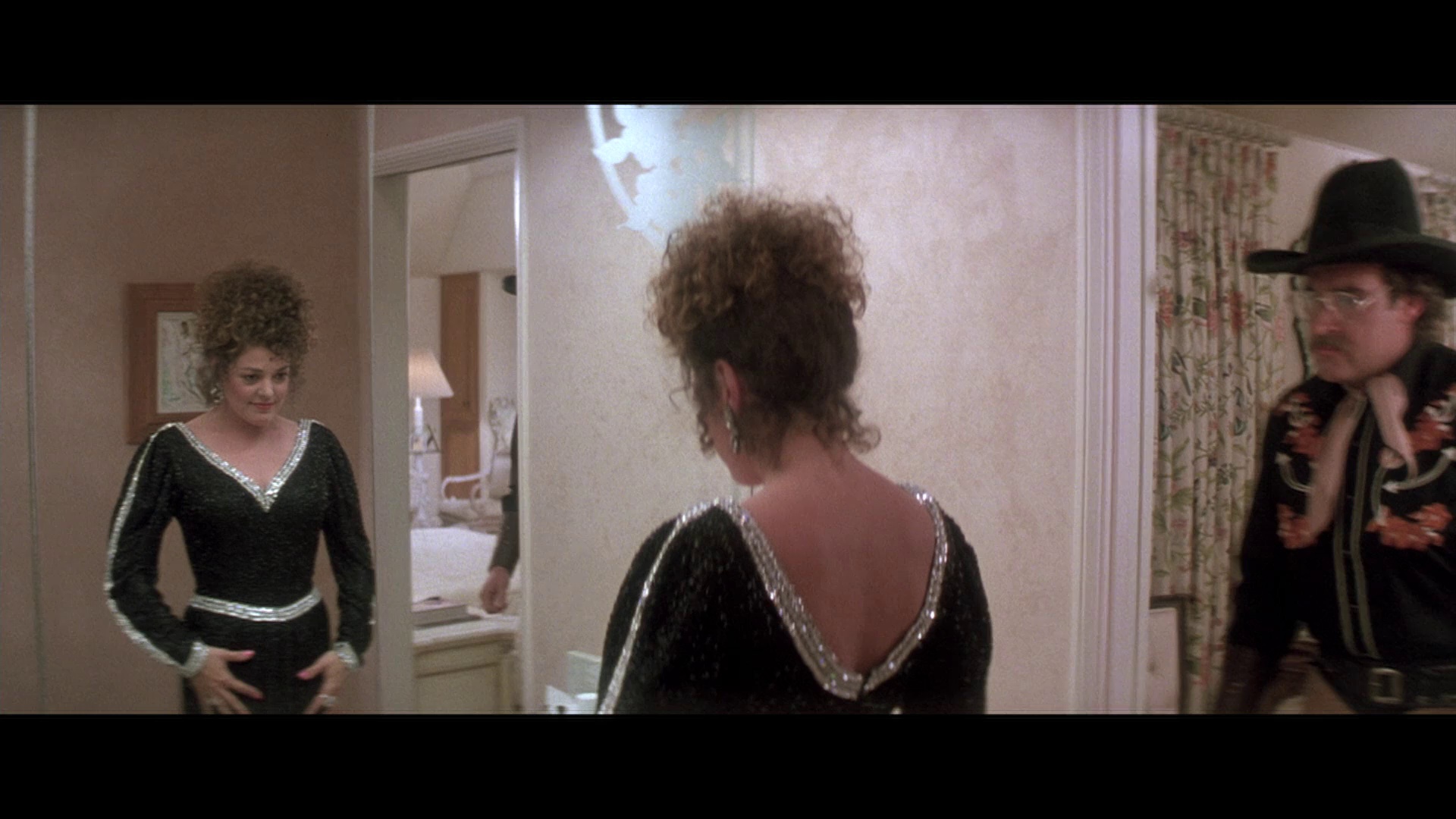 不文大丈夫 [中文字幕].Skin.Deep.1989.BluRay.1080p.AAC.x264-DreamHD 2.98GB-6.png