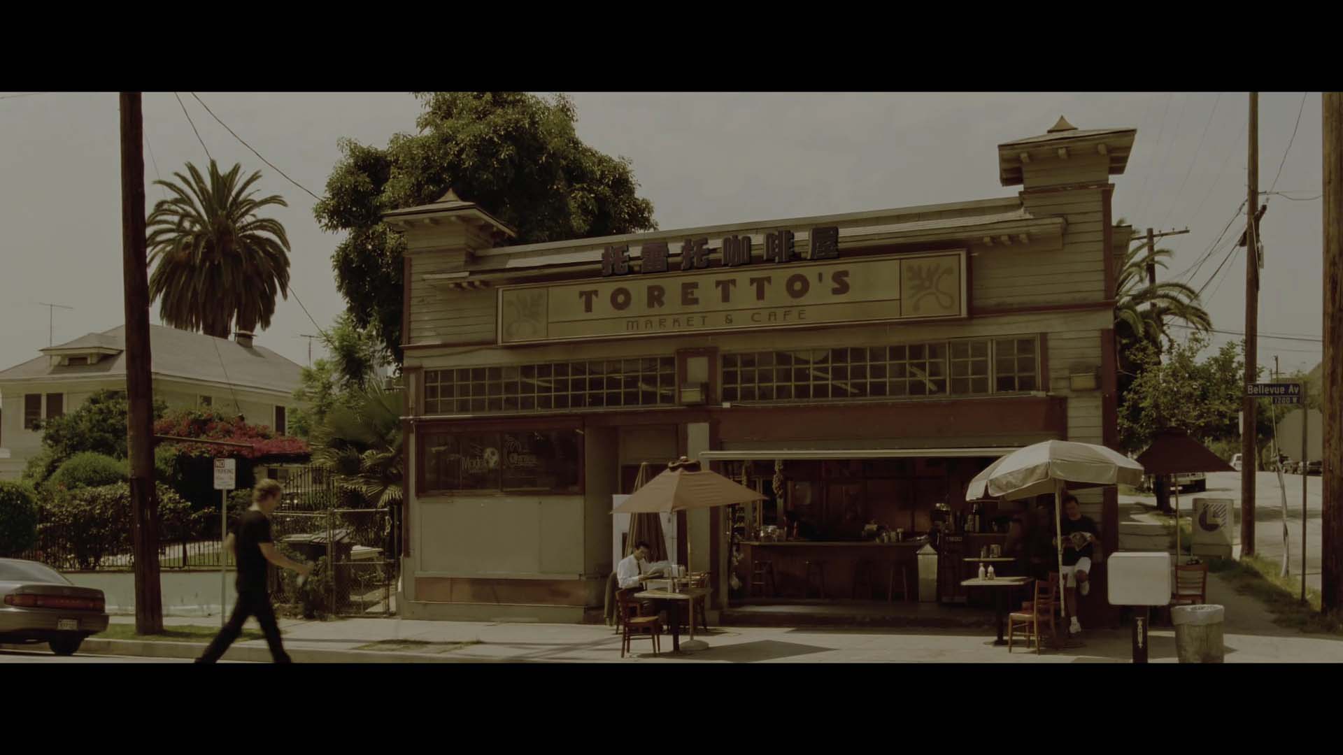 速度与激情/狂野时速(港)/玩命关头(台)【25周年纪念版/DIY原盘中字/DIY次时代国语/国配特效/双语特效/BDJ菜单修改】.The.Fast.and.the.Furious.2001.2160p.USA.UHD.Blu-ray.DoVi.HDR10.HEVC.TrueHD.7.1-TGA 86.45GB-7.jpg