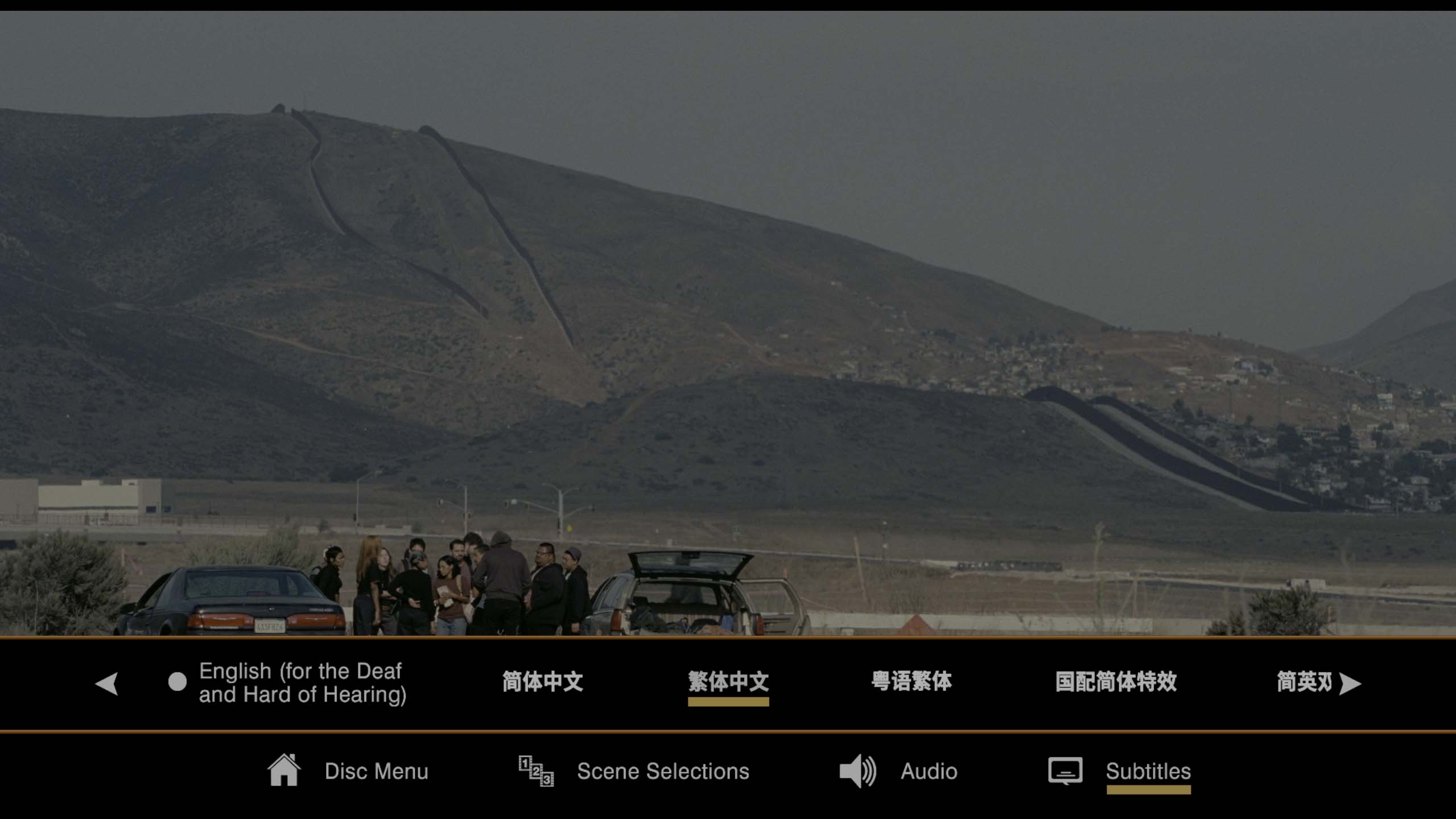 一战再战/鏖战不息/葡萄园/无尽之战/一场又一场的战斗/The Battle of Baktan Cross‎【DIY上译公映国配/ 官译简繁粤字幕/国配特效/双语特效/BDJ菜单修改】.One.Battle.After.Another.2025.2160p.USA.UHD.Blu-ray.DV.HDR.HEVC.TrueHD.7.1-TGG 69.49GB-3.jpg