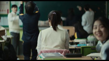 世界的主人/若问世界谁无伤(港)/世界之主/世界的珠仁/The World of Love [法版原盘].The.World.of.Love.2025.1080p.FRA.Blu-ray.AVC.DTS-HD.MA.5.1-TGA 38.37GB-8.png